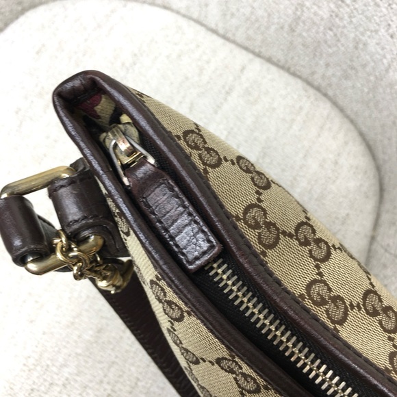 Gucci authentic brown monogram canvas crossbody bag - Picture 12 of 16